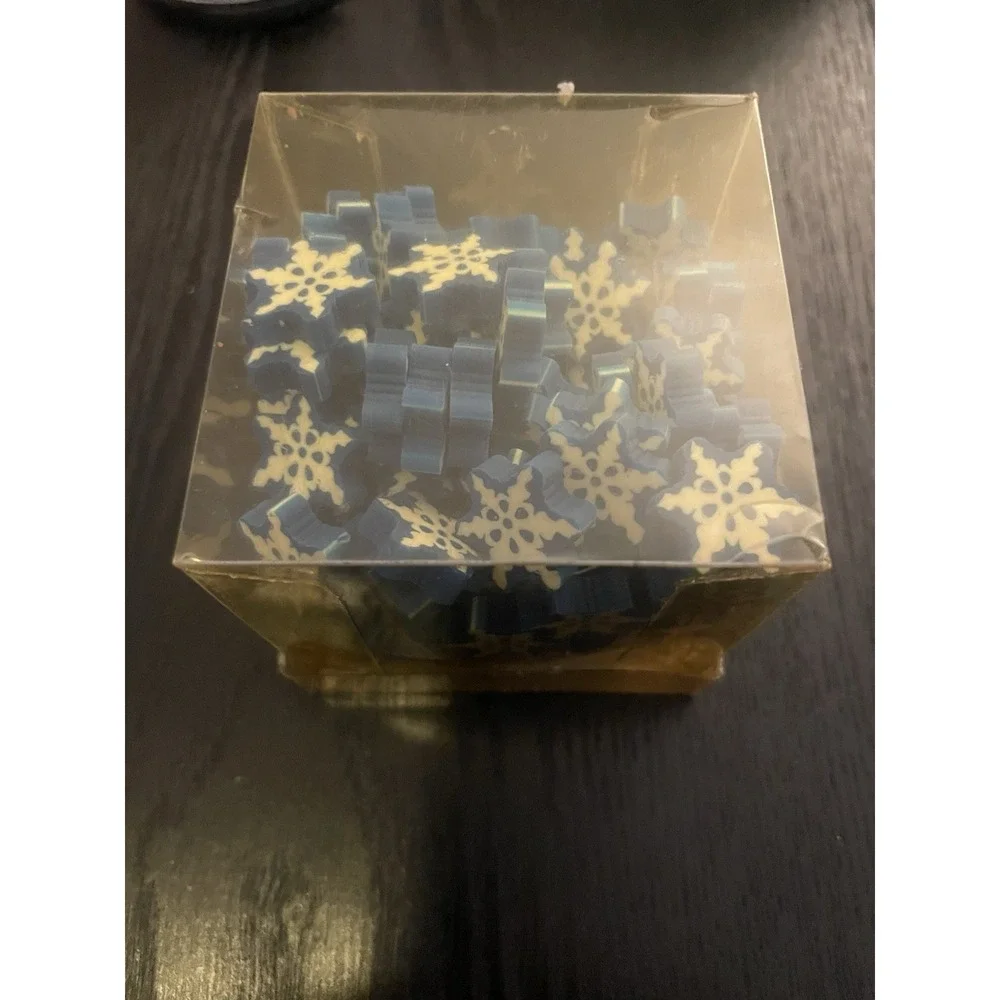 Vtg Mini Snowflake Holiday Christmas Rubber Pencil Eraser Lot Of 144 Sealed